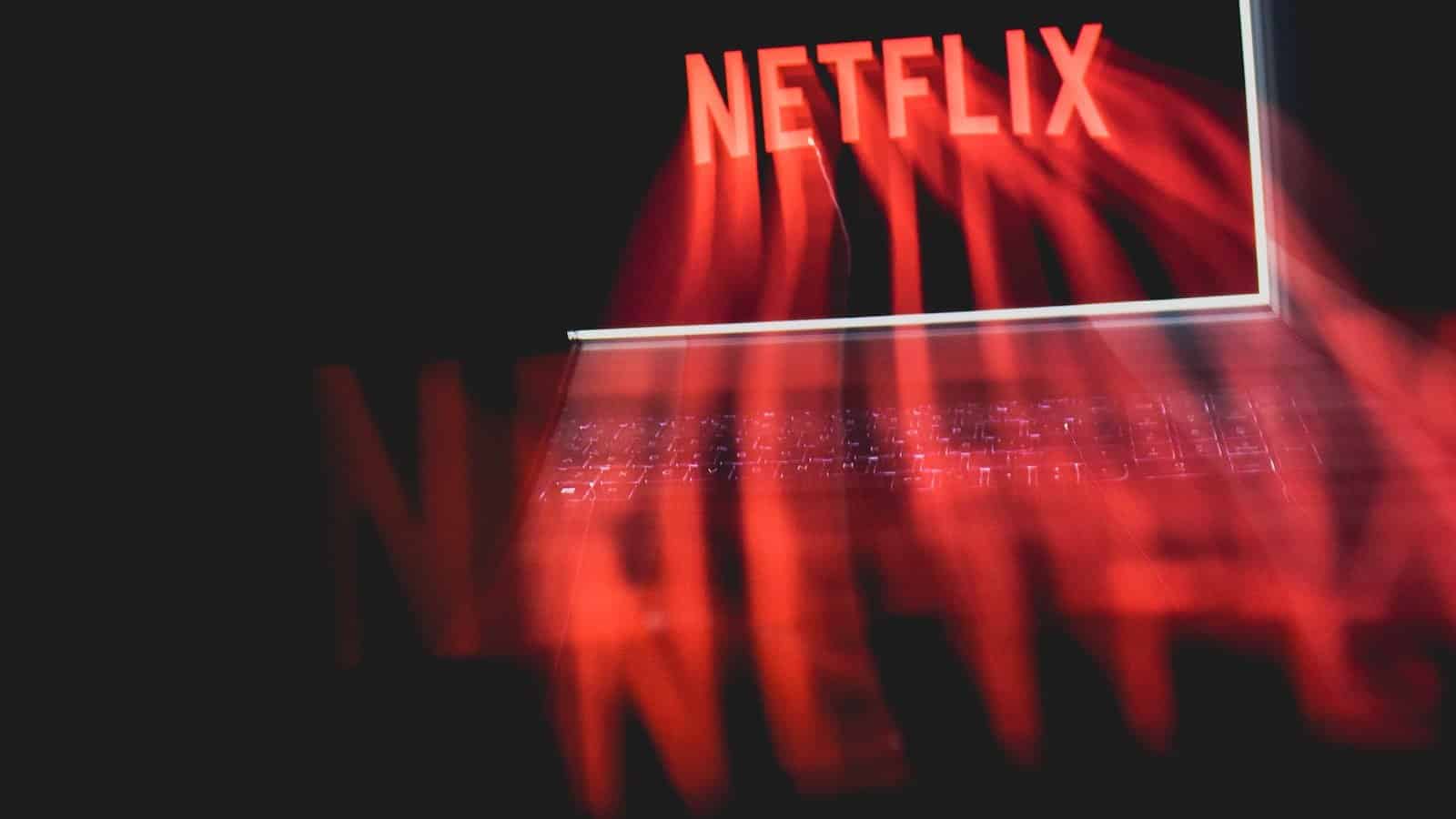 How long can you leave Netflix on pause?